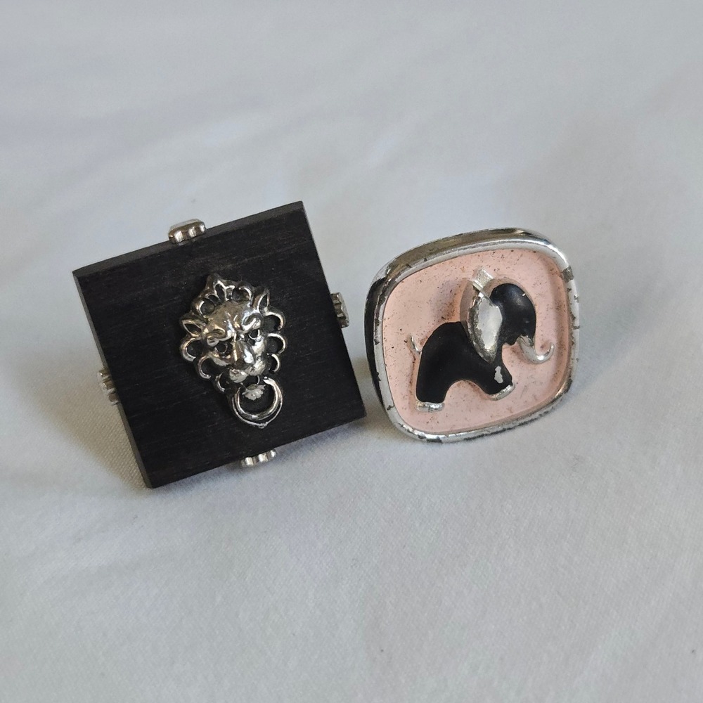 VTG Mismatched Cufflinks Lion Elephant Black Pink Men OS Animal Safari Unbranded